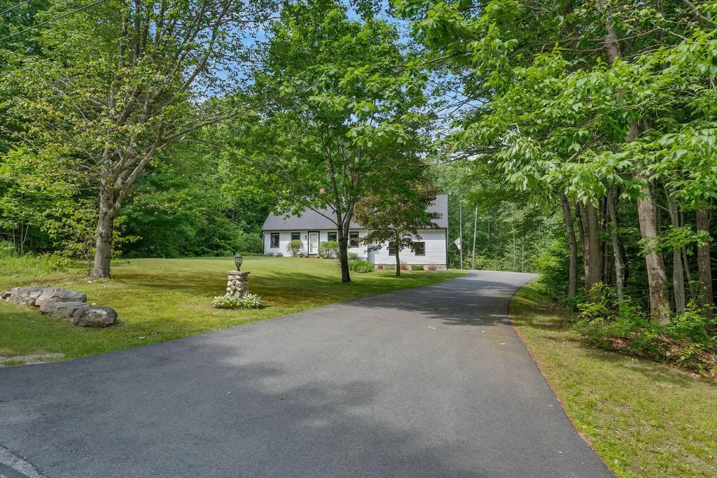 11 Summit Terrace North Yarmouth ME 04097