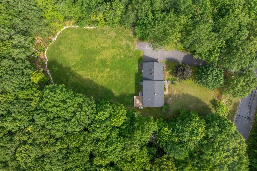 11 Summit Terrace North Yarmouth ME 04097