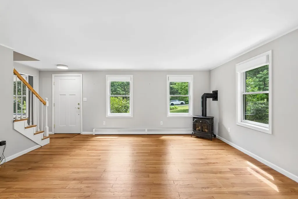 11 Summit Terrace North Yarmouth ME 04097