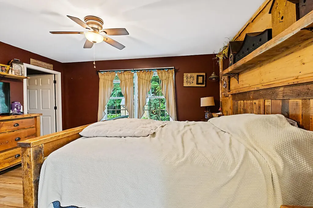 13 Selden Lane Oakland ME 04963
