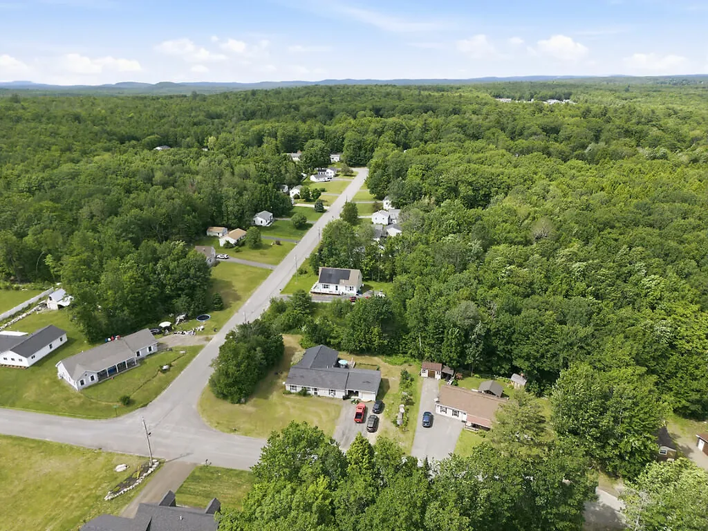 13 Selden Lane Oakland ME 04963