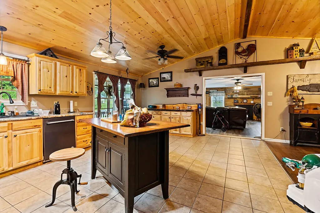 13 Selden Lane Oakland ME 04963