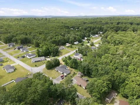 13 Selden Lane Oakland ME 04963