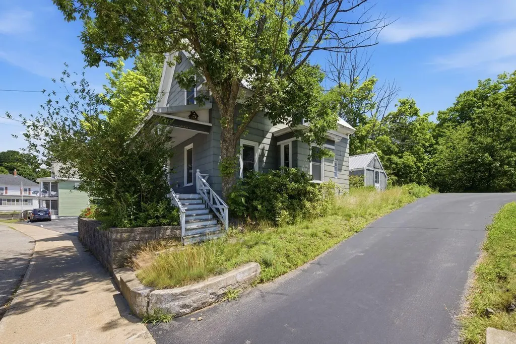 11 Payne Street Sanford ME 04083