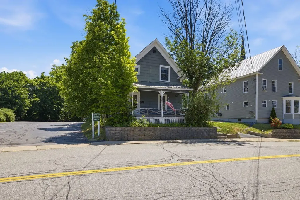 11 Payne Street Sanford ME 04083