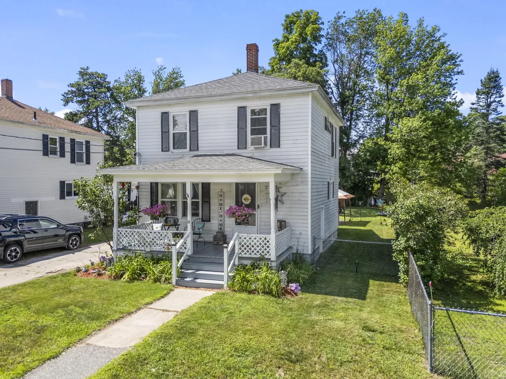 16 Essex Street Sanford ME 04073