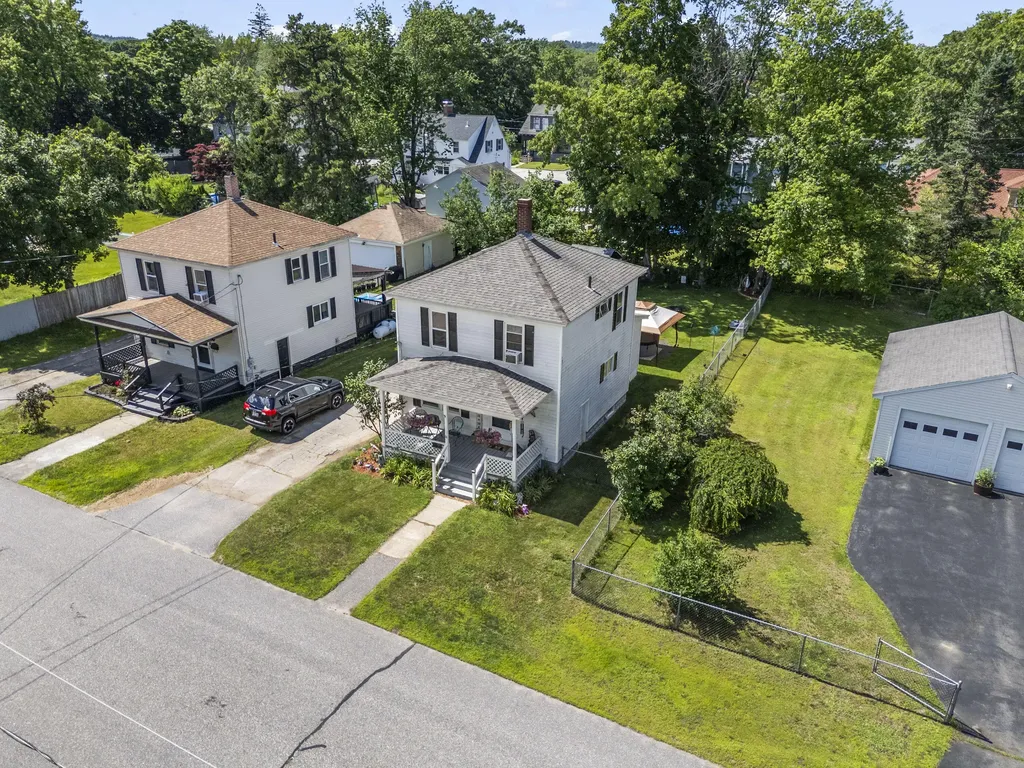 16 Essex Street Sanford ME 04073