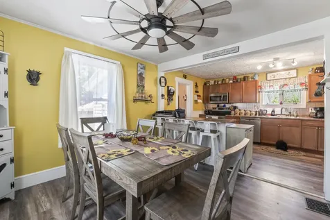 16 Essex Street Sanford ME 04073