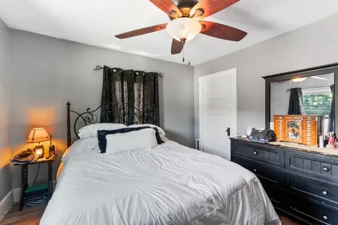 16 Essex Street Sanford ME 04073