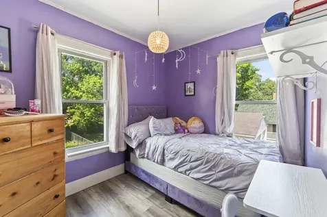 16 Essex Street Sanford ME 04073