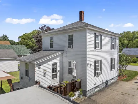 16 Essex Street Sanford ME 04073