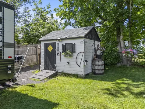 16 Essex Street Sanford ME 04073