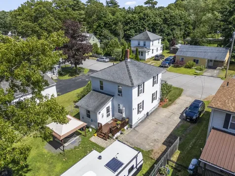16 Essex Street Sanford ME 04073