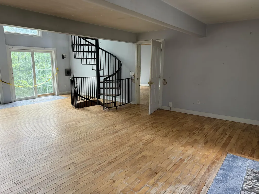 14 Emerson Drive Windham ME 04062
