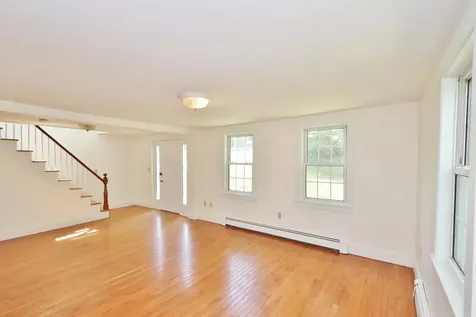 8 Strawberry Lane Rockport ME 04856