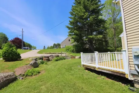 8 Strawberry Lane Rockport ME 04856