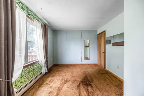 15 Fitz Lane Glenburn ME 04401