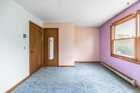 15 Fitz Lane Glenburn ME 04401