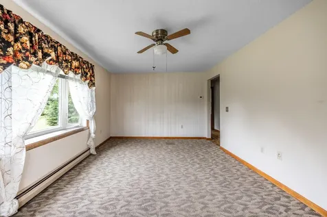 15 Fitz Lane Glenburn ME 04401