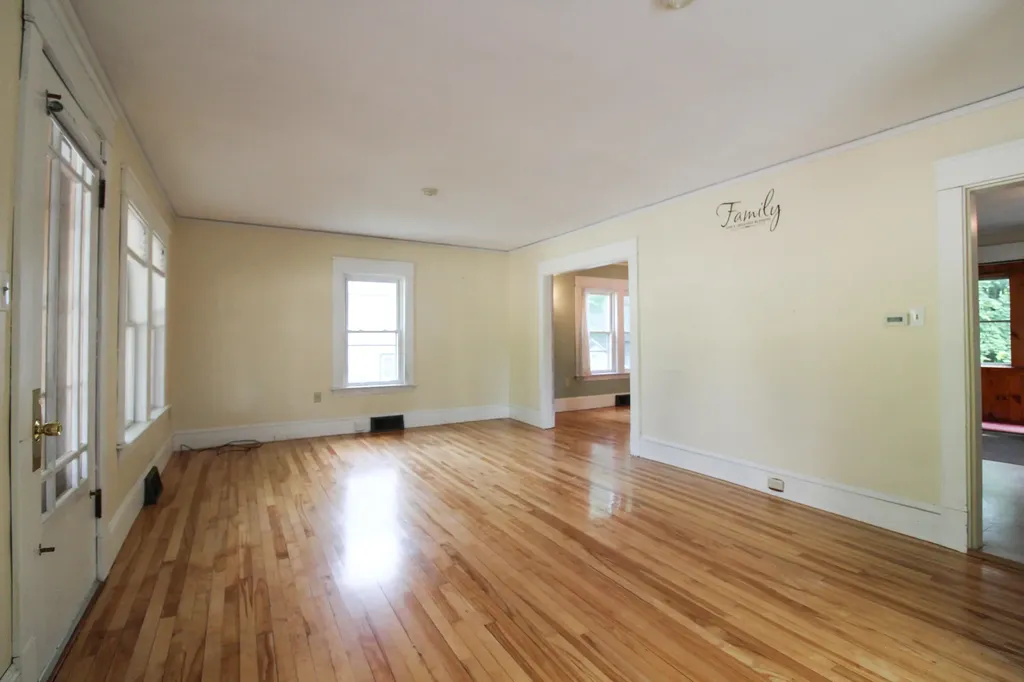 633 Prospect Avenue Rumford ME 04276