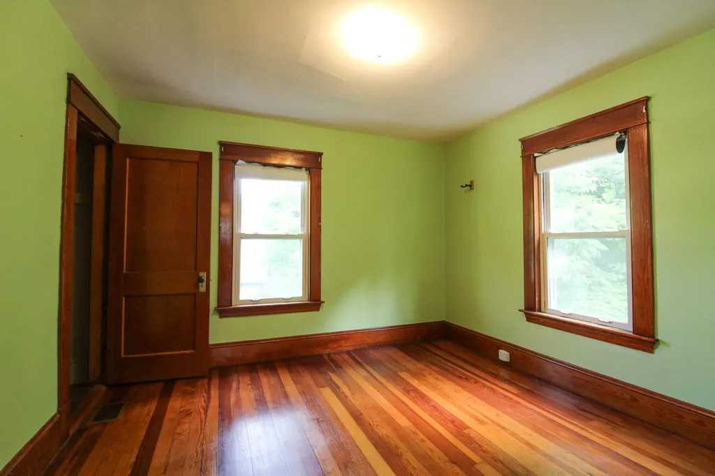 633 Prospect Avenue Rumford ME 04276