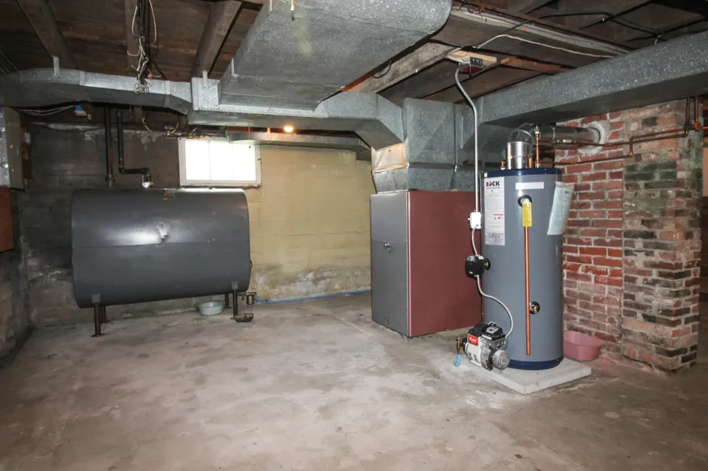 633 Prospect Avenue Rumford ME 04276