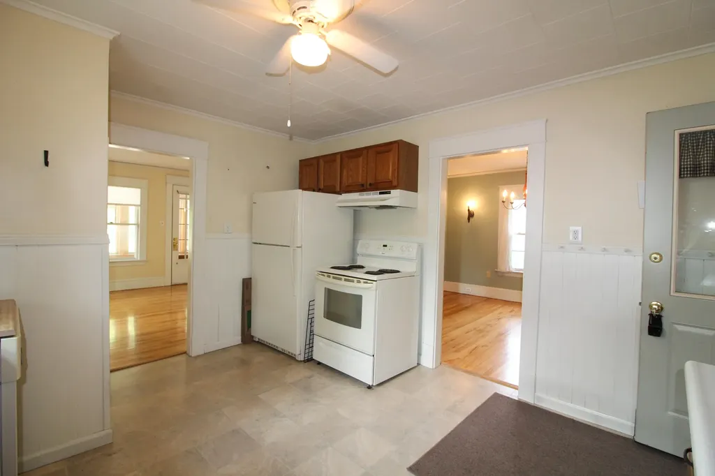 633 Prospect Avenue Rumford ME 04276
