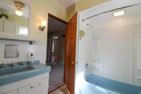 633 Prospect Avenue Rumford ME 04276