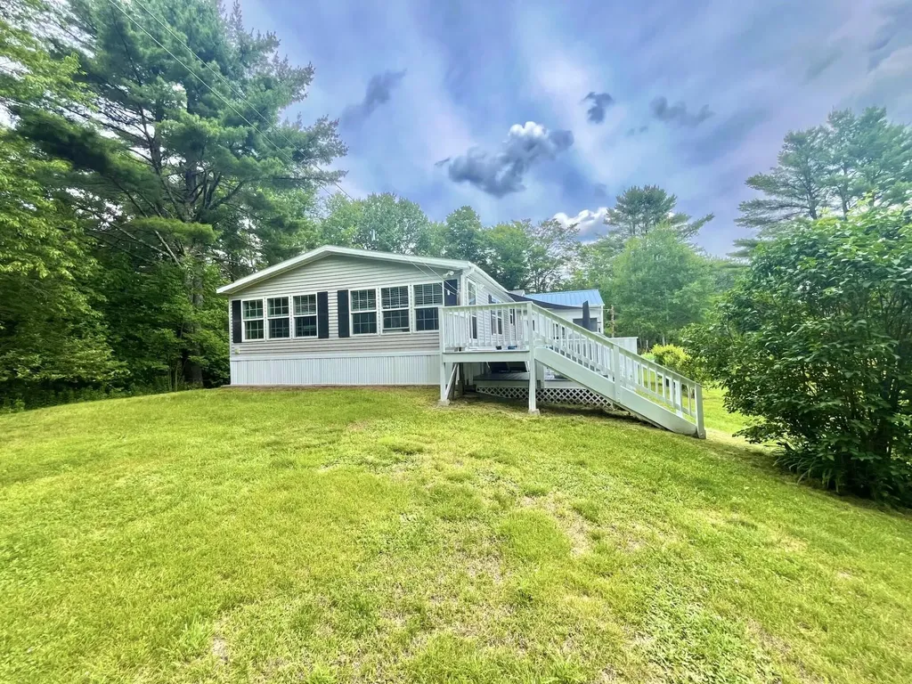 110 White Road Richmond ME 04357