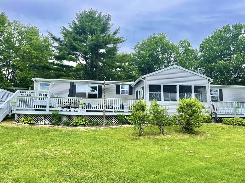 110 White Road Richmond ME 04357
