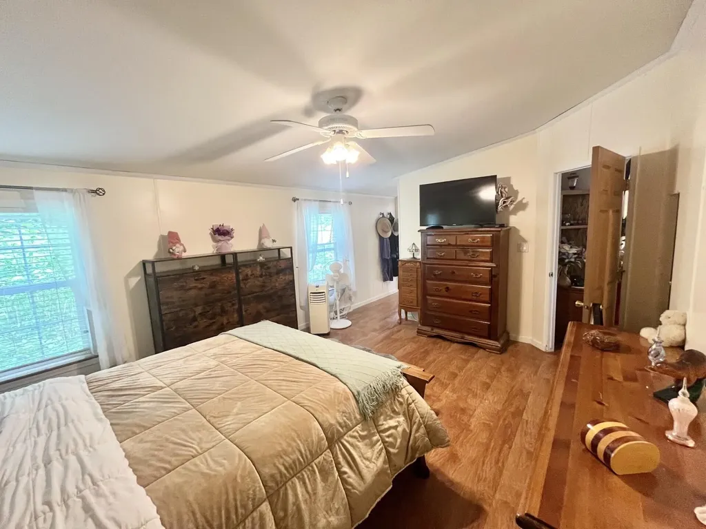 110 White Road Richmond ME 04357
