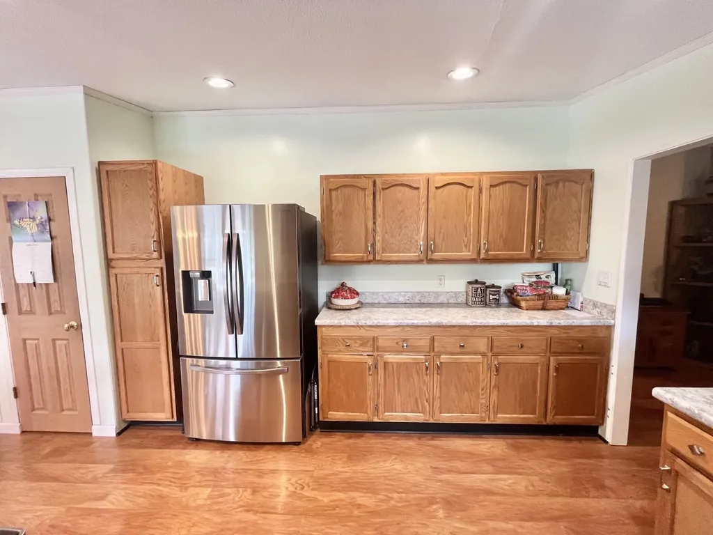 110 White Road Richmond ME 04357