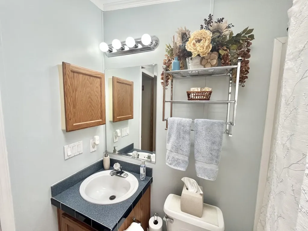 110 White Road Richmond ME 04357
