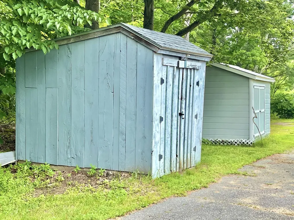 110 White Road Richmond ME 04357