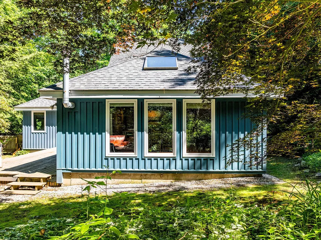 5 Gosses Hill Road Camden ME 04843