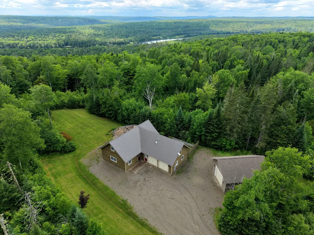 408 Richardson Road Castle Hill ME 04757