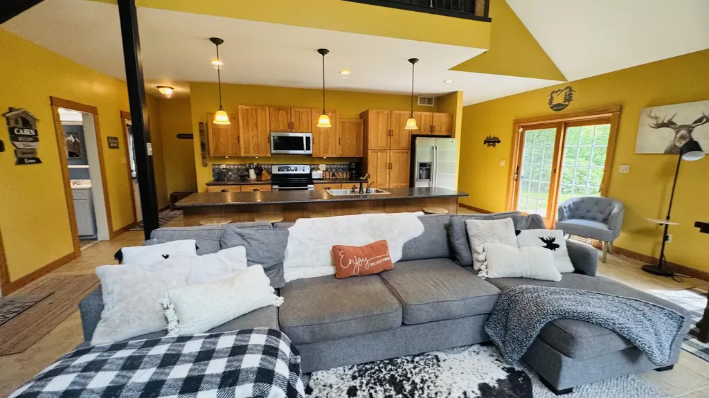 408 Richardson Road Castle Hill ME 04757