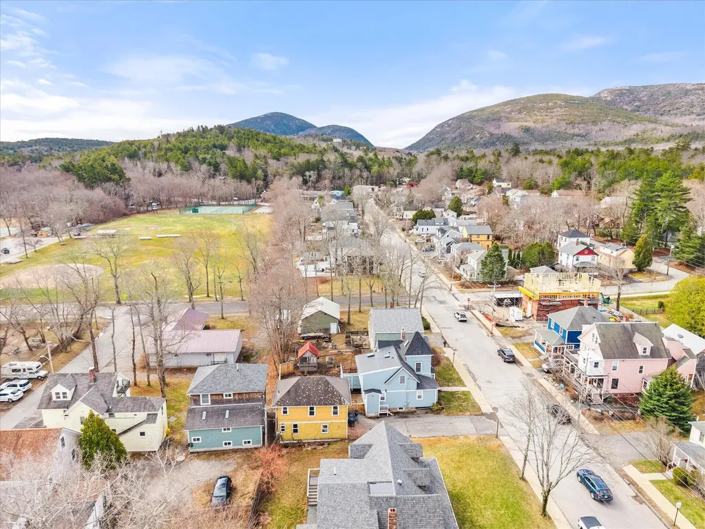 78 Ledgelawn Avenue Bar Harbor ME 04609