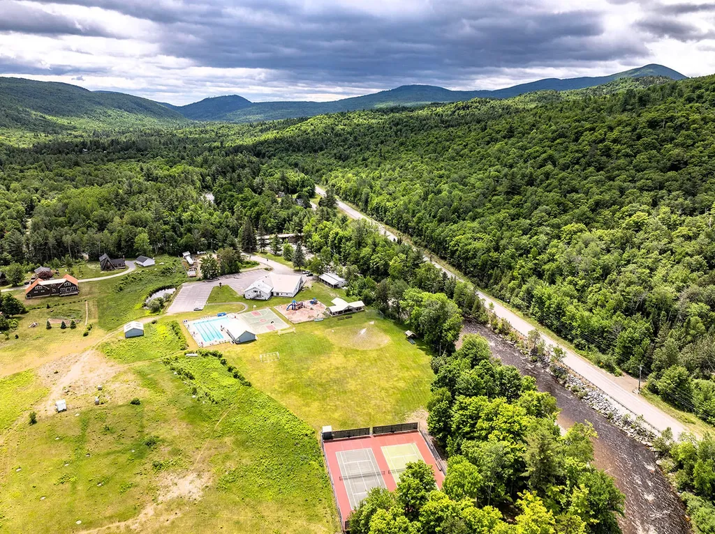 1115 Valley Crossing Carrabassett Valley ME 04947