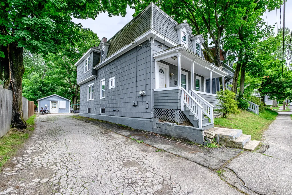 124 Brackett Street Westbrook ME 04092