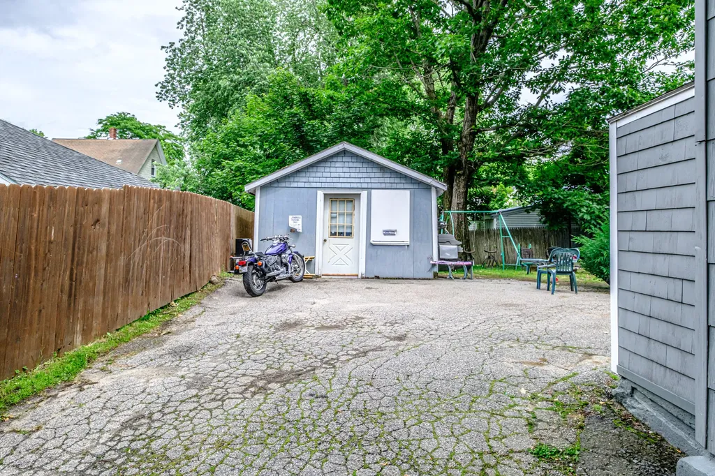 124 Brackett Street Westbrook ME 04092