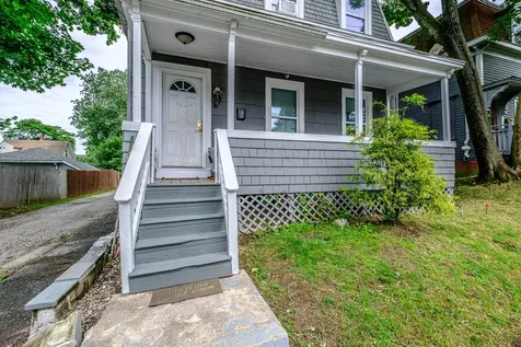 124 Brackett Street Westbrook ME 04092