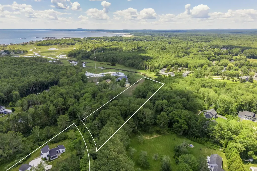 Lot 1 & 12 Wallace Street Kennebunk ME 04043