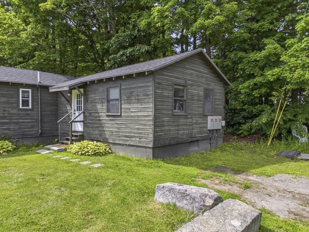 3 Mikes Lane Smithfield ME 04978