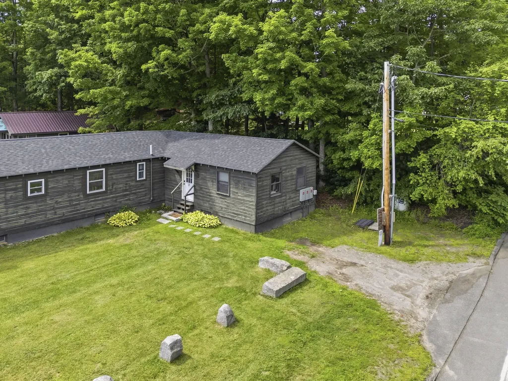 3 Mikes Lane Smithfield ME 04978