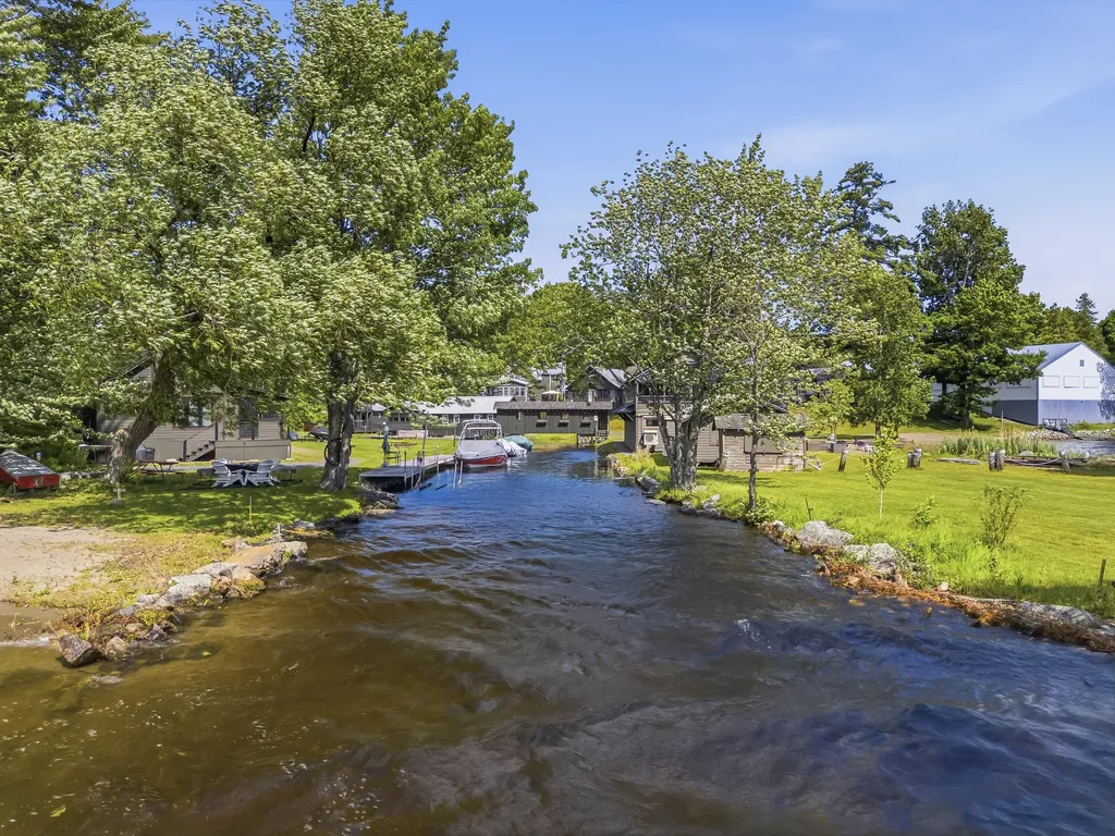 3 Mikes Lane Smithfield ME 04978