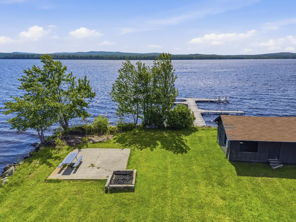 3 Mikes Lane Smithfield ME 04978
