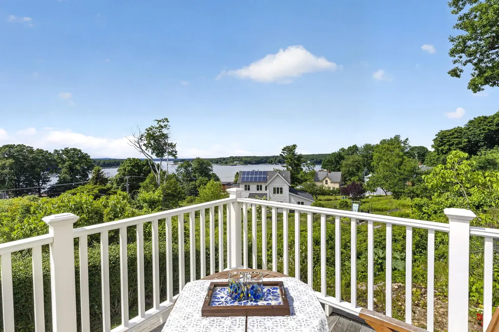 30 Pleasant Avenue Portland ME 04108