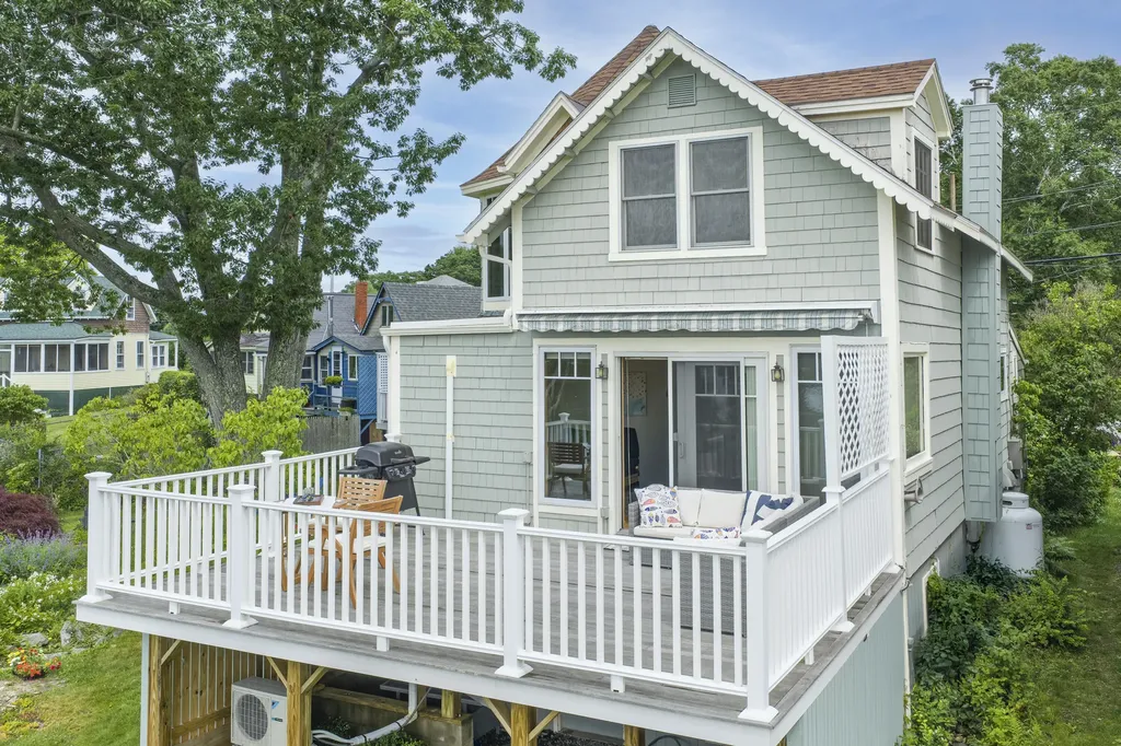 30 Pleasant Avenue Portland ME 04108