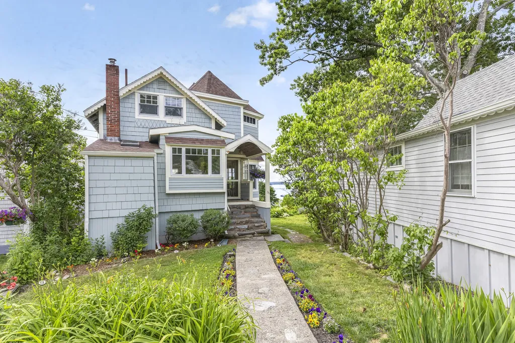30 Pleasant Avenue Portland ME 04108